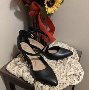 Nwot Apt.9  size 8.5 med.